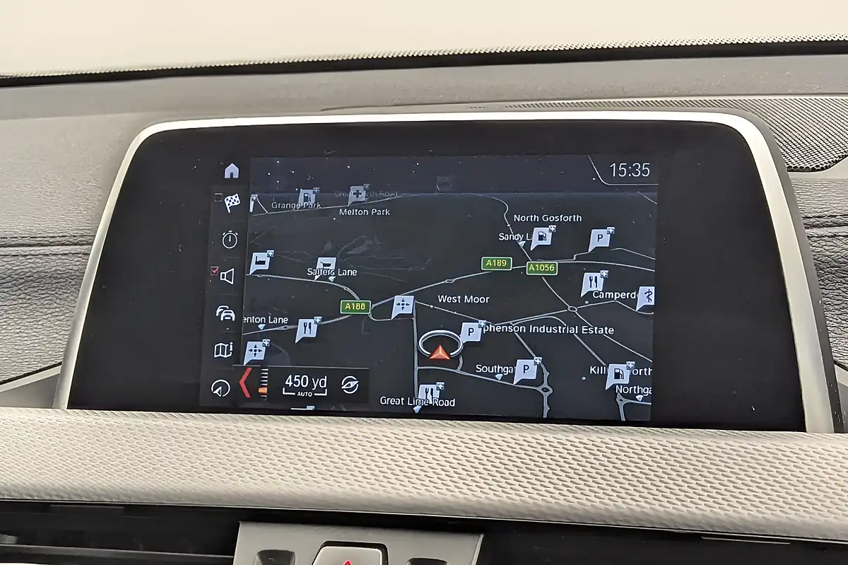 Used 2018 BMW X2 M Sport White - Interior and Exterior details 12