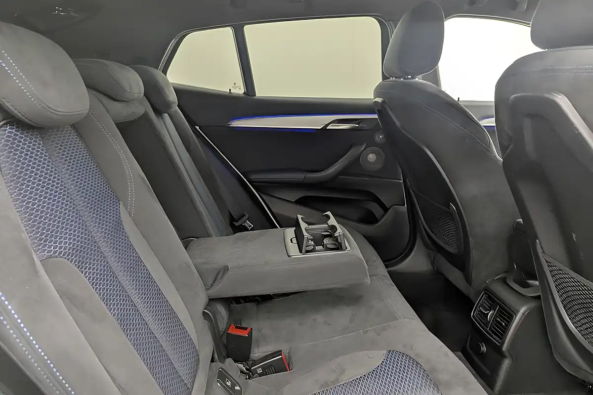 Used 2018 BMW X2 M Sport White - Interior and Exterior details 15