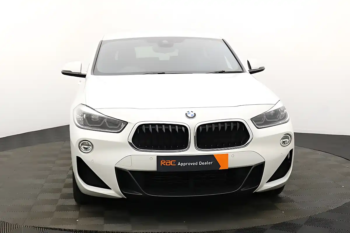 Used 2018 BMW X2 M Sport White - Interior and Exterior details 9