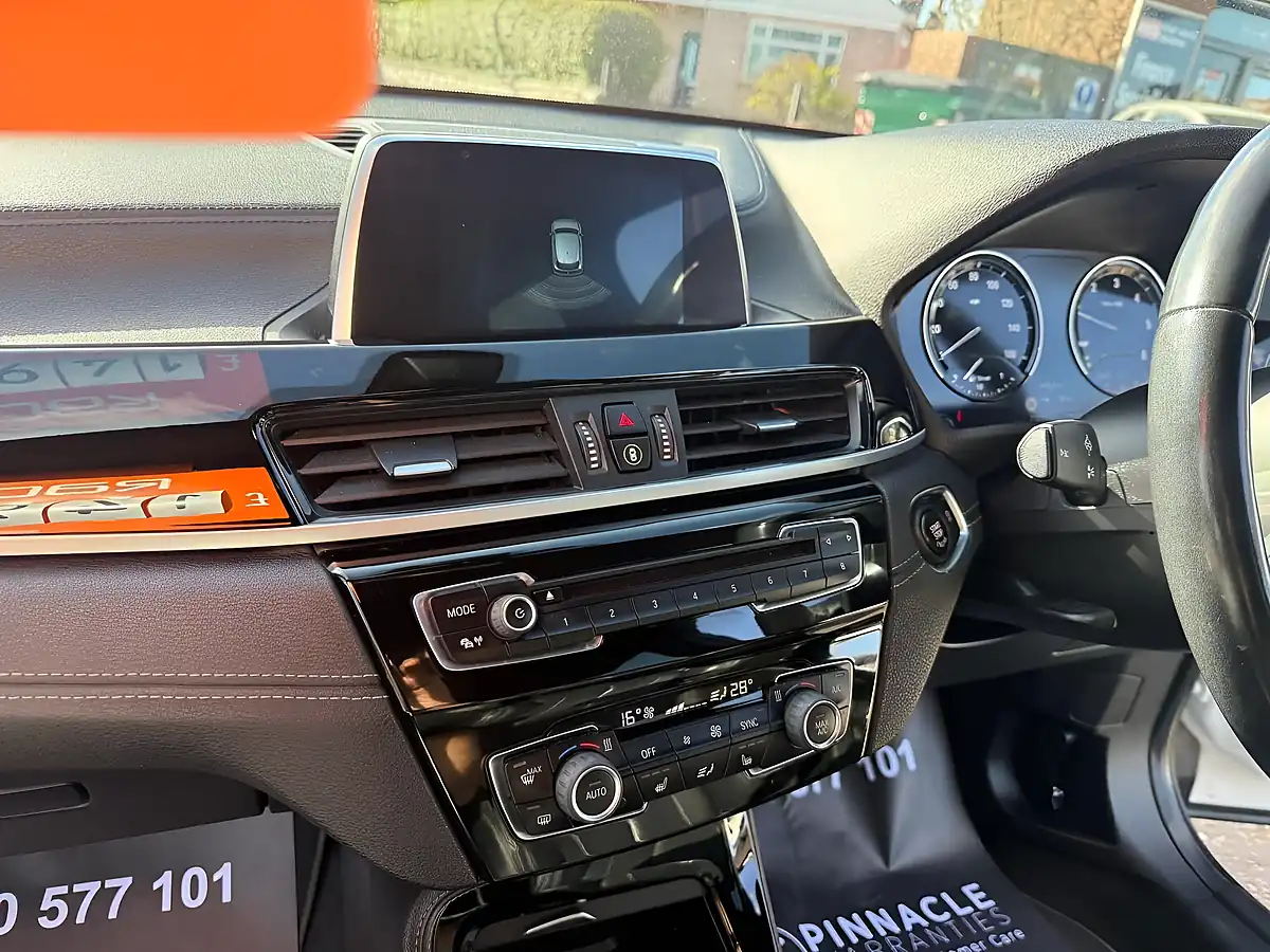 Used 2018 BMW X2 M Sport X White - Interior and Exterior details 19