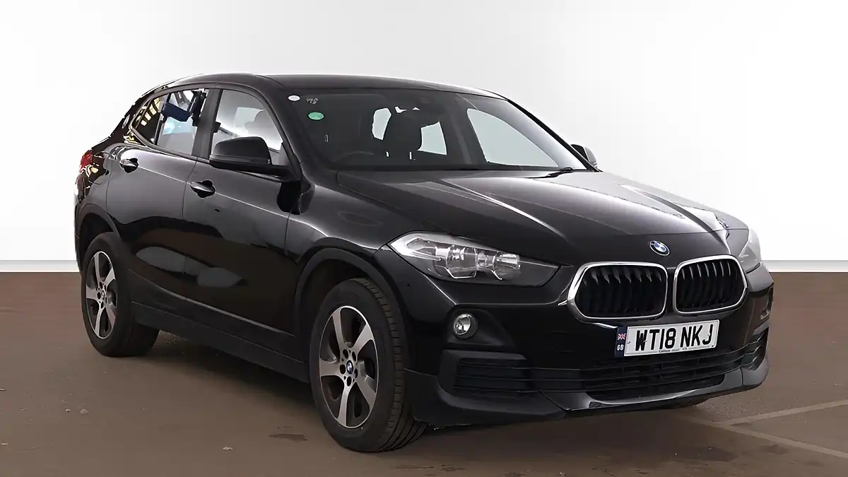 Used 2018 BMW X2 Se Black - Front View