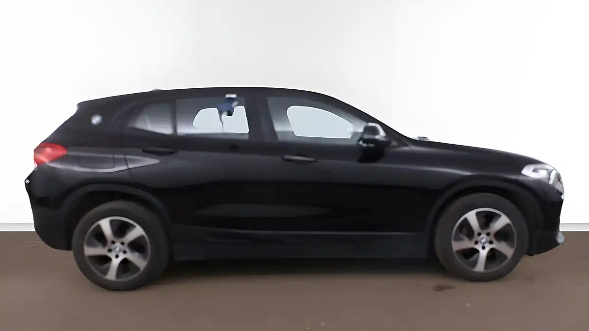 Used 2018 BMW X2 Se Black - Interior and Exterior details 5