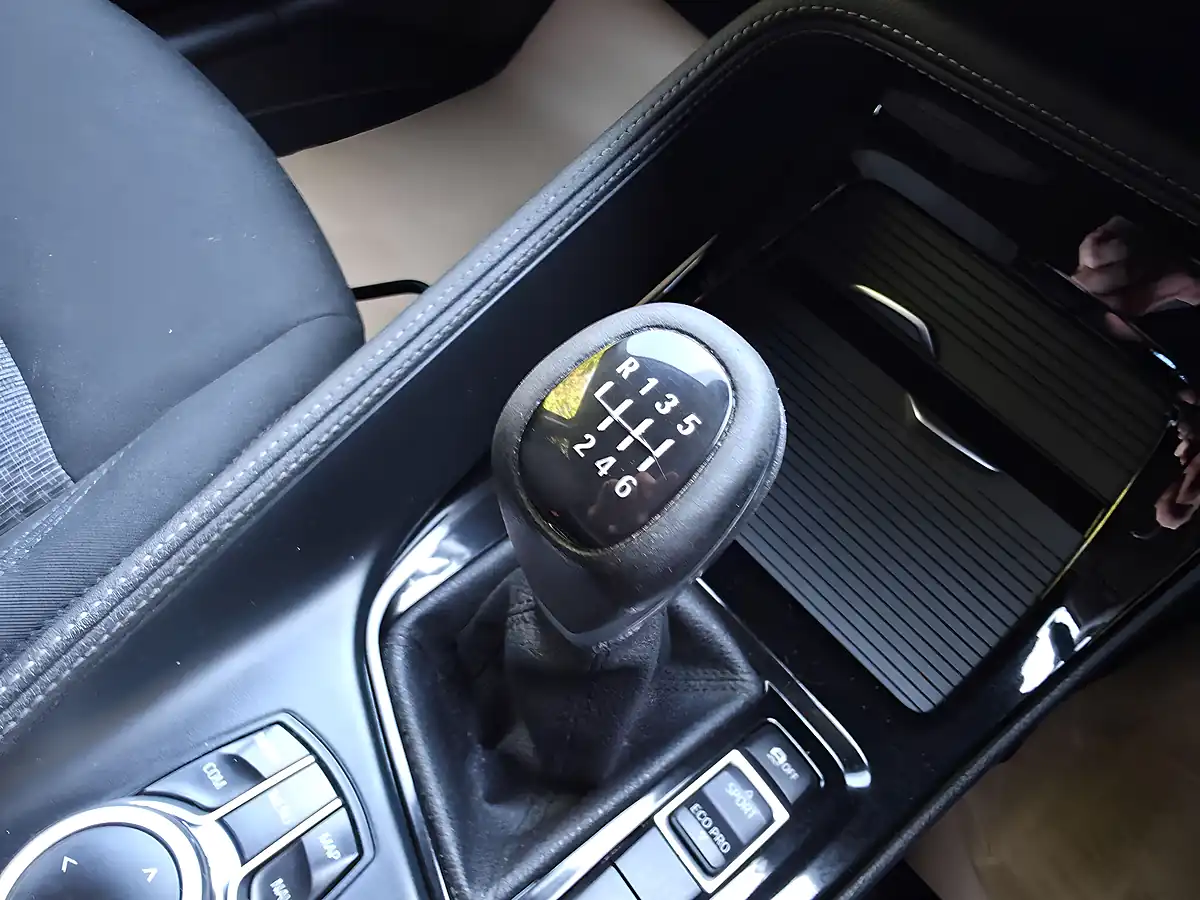 Used 2018 BMW X2 Se Black - Interior and Exterior details 9