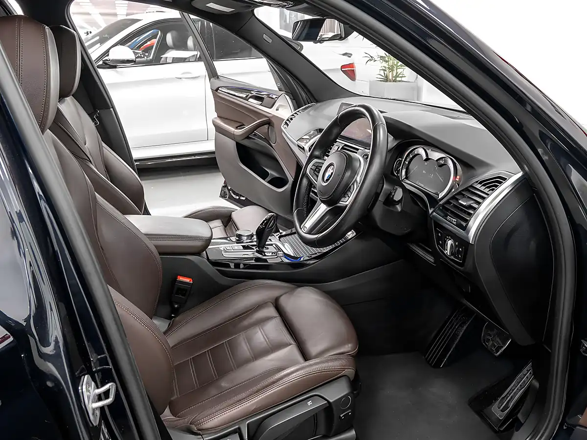 Used 2018 BMW X3 M Sport Black - Interior and Exterior details 14