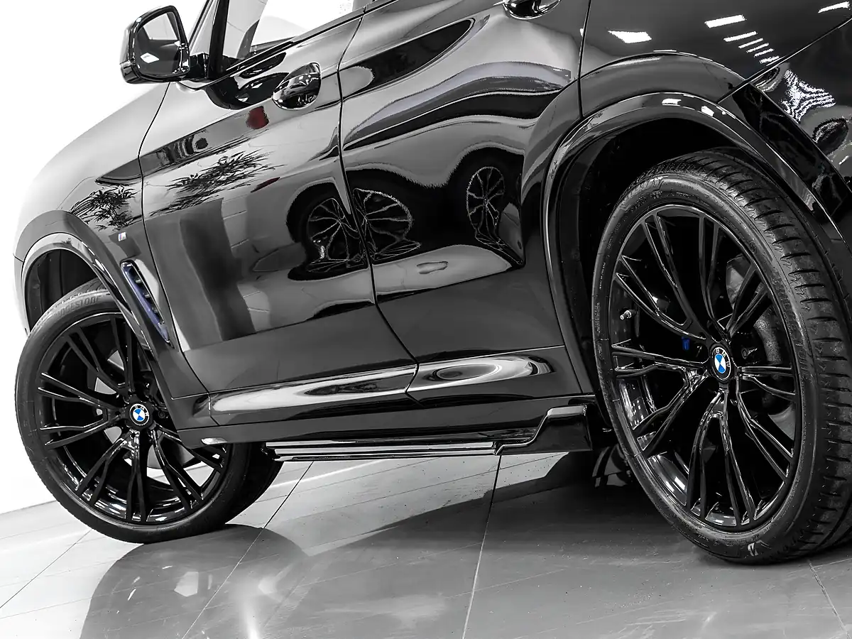 Used 2018 BMW X3 M Sport Black - Interior and Exterior details 12