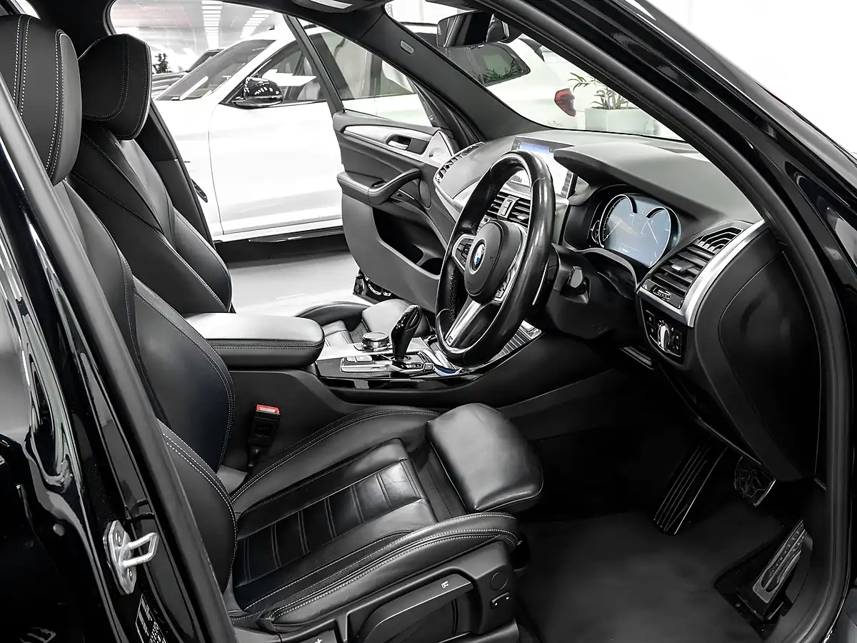 Used 2018 BMW X3 M Sport Black - Interior and Exterior details 14
