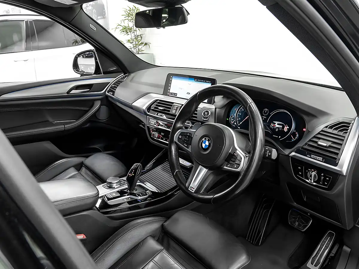 Used 2018 BMW X3 M Sport Black - Interior and Exterior details 17