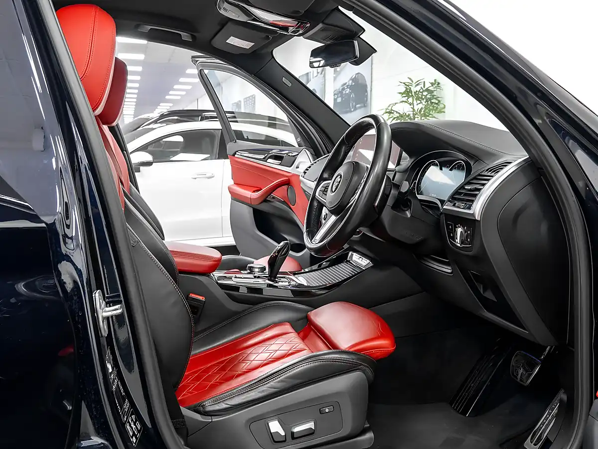 Used 2018 BMW X3 M Sport Black - Interior and Exterior details 15