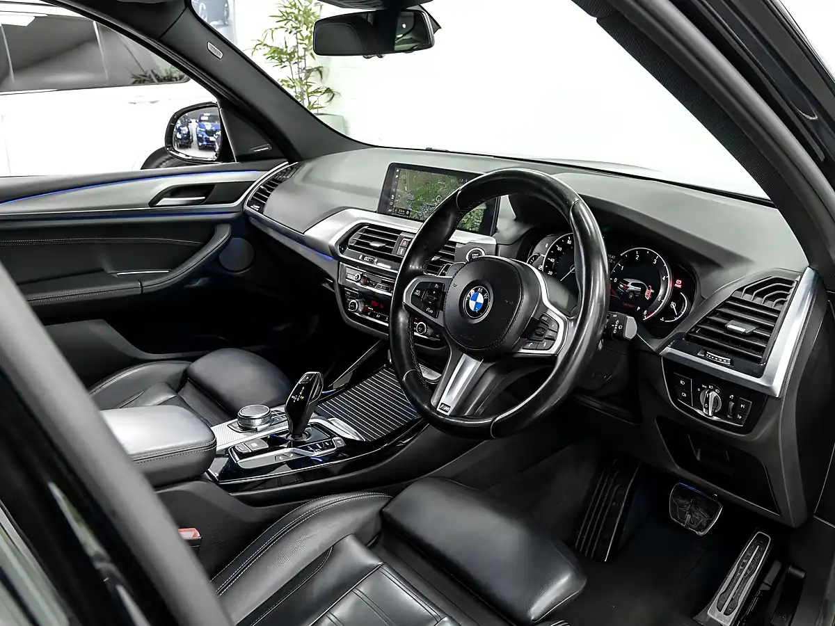 Used 2018 BMW X3 M Sport Black Sapphire - Interior and Exterior details 12