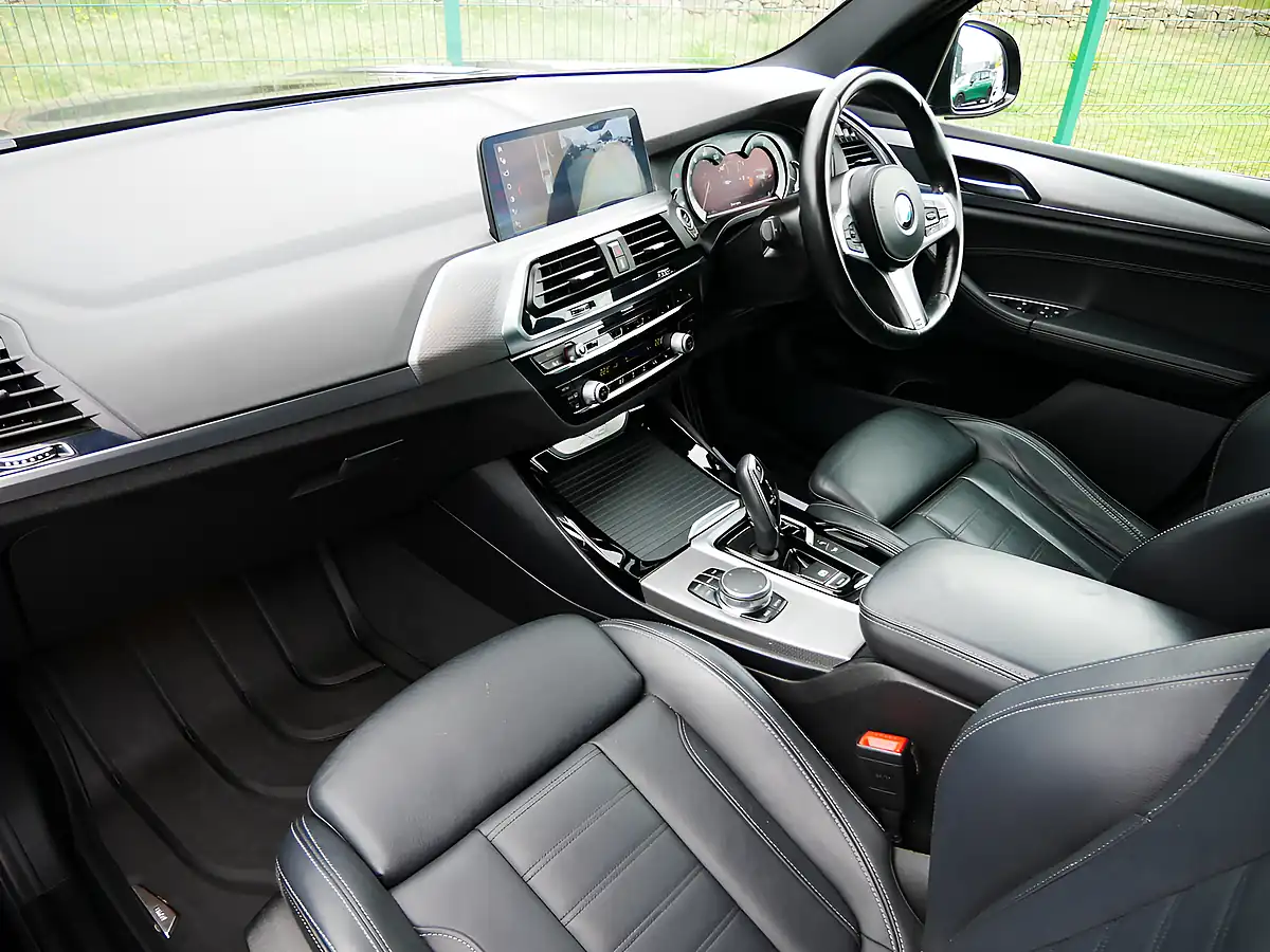 Used 2018 BMW X3 M Sport Black Sapphire - Interior and Exterior details 12