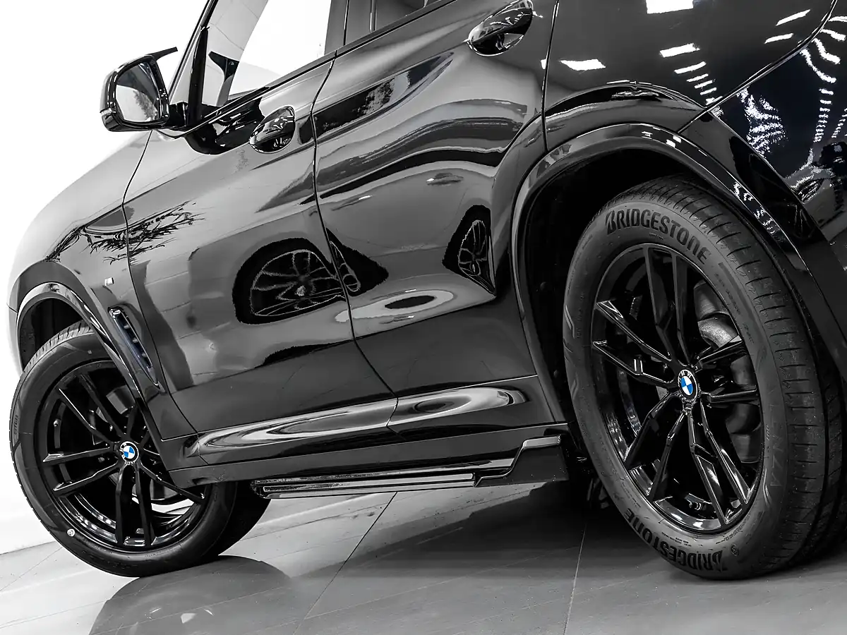 Used 2018 BMW X3 M Sport Black Sapphire Metallic - Interior and Exterior details 9