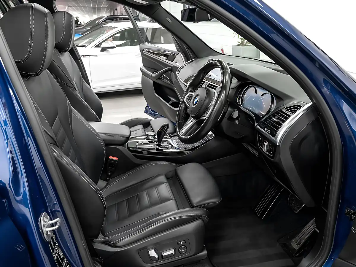 Used 2018 BMW X3 M Sport Blue - Interior and Exterior details 16