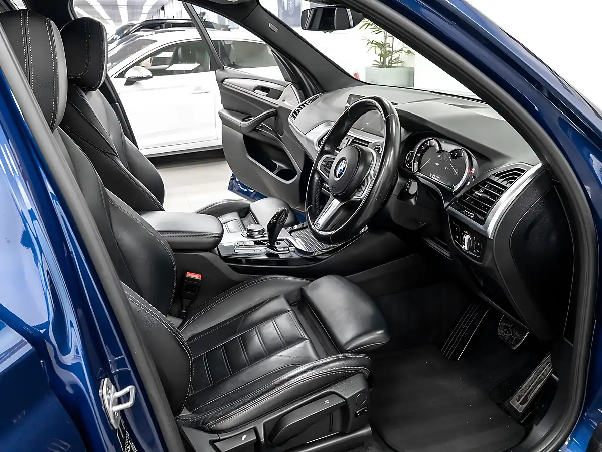 Used 2018 BMW X3 M Sport Blue - Interior and Exterior details 15