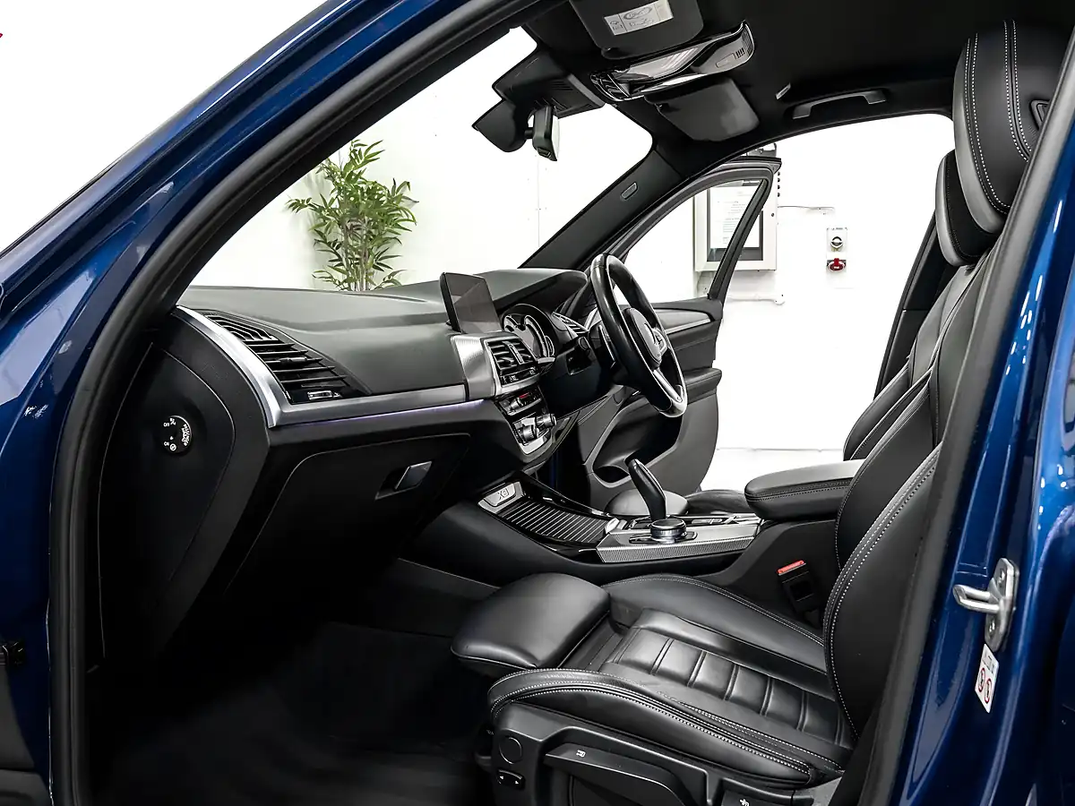 Used 2018 BMW X3 M Sport Blue - Interior and Exterior details 16