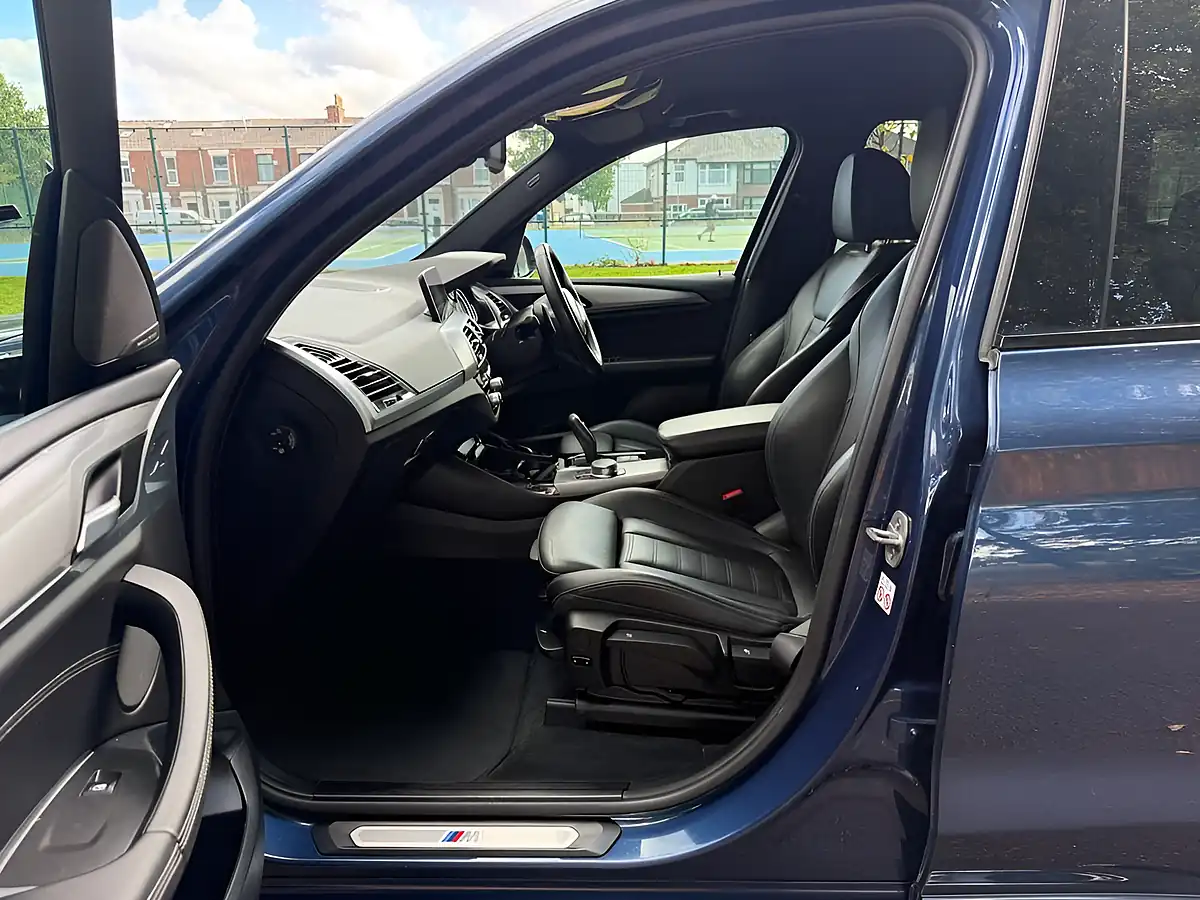 Used 2018 BMW X3 M Sport Blue - Interior and Exterior details 15
