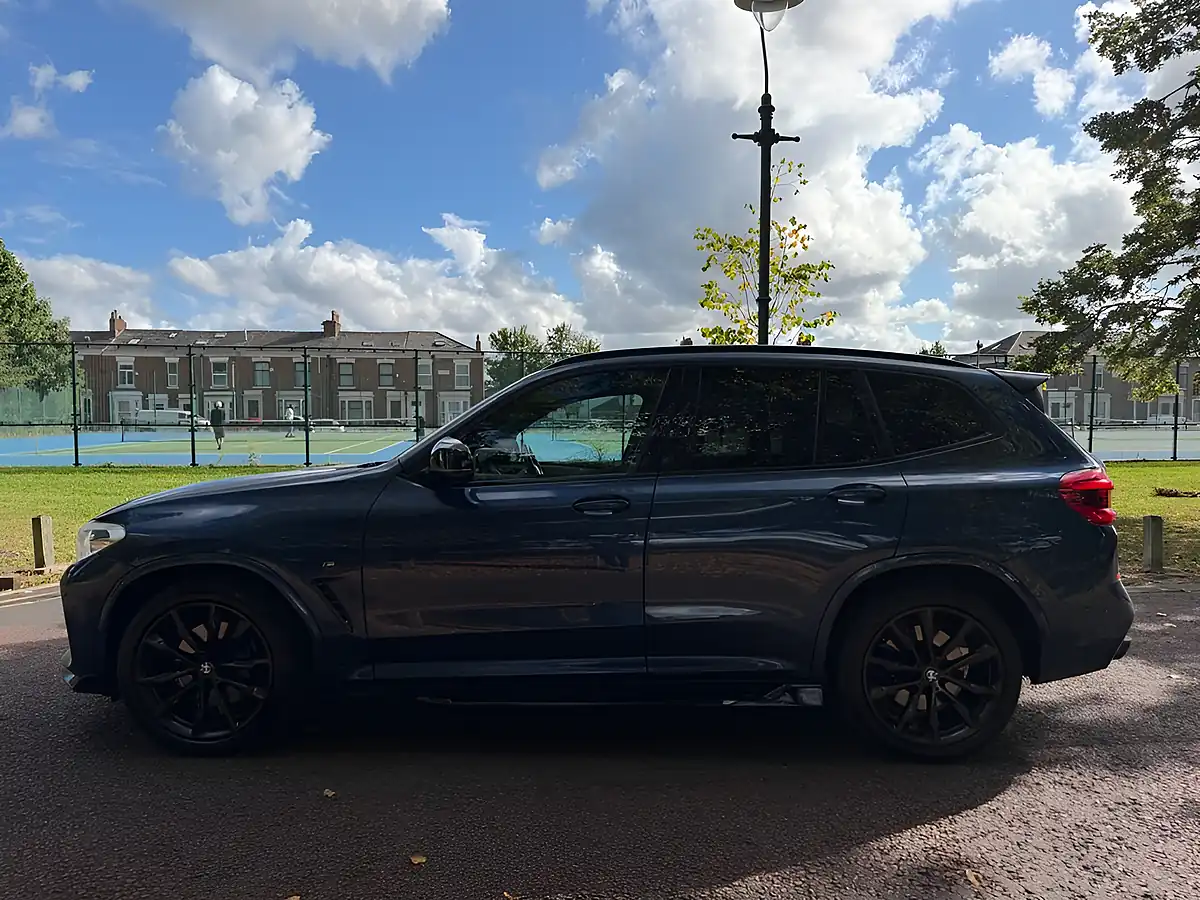 Used 2018 BMW X3 M Sport Blue - Interior and Exterior details 8