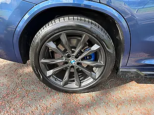 Used 2018 BMW X3 M Sport Blue - Interior and Exterior details 9