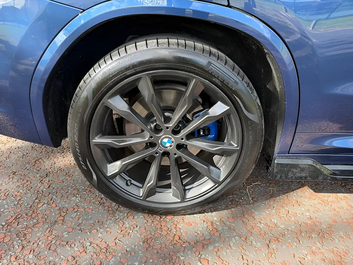 Used 2018 BMW X3 M Sport Blue - Interior and Exterior details 9