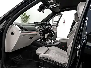 Used 2018 BMW X3 M Sport Carbon Black / Black - Interior and Exterior details 16