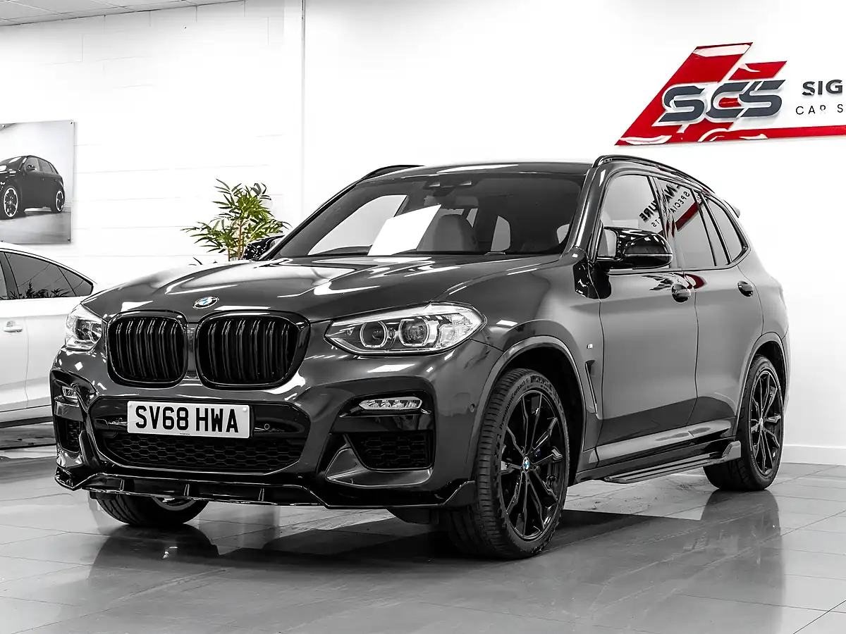 Used 2018 BMW X3 M Sport Grey - Front View