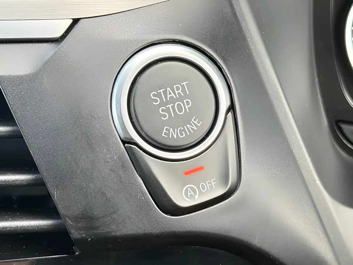 Used 2018 BMW X3 M Sport White - Interior and Exterior details 16