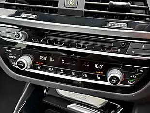 Used 2018 BMW X3 M Sport White - Interior and Exterior details 17
