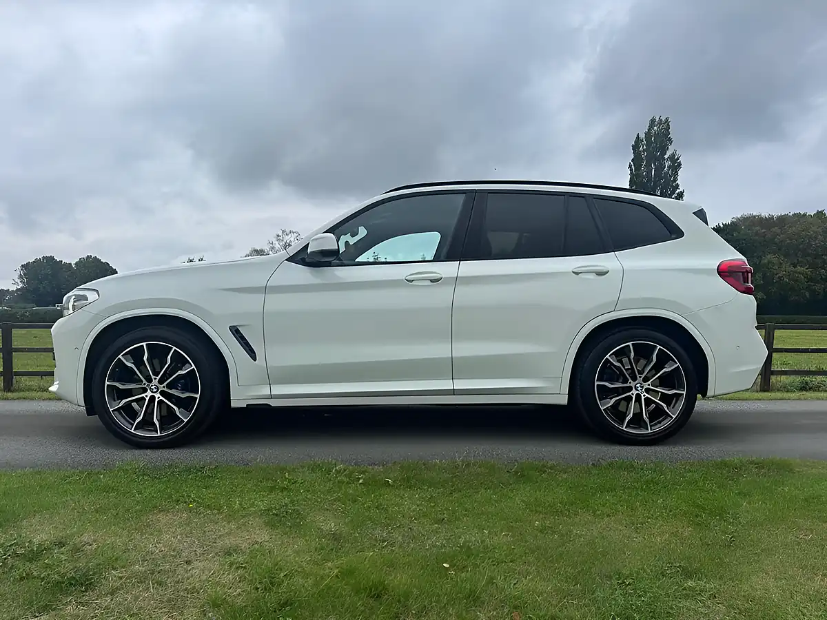 Used 2018 BMW X3 M Sport White - Interior and Exterior details 7