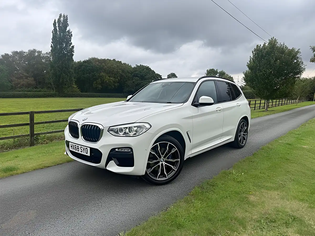 Used 2018 BMW X3 M Sport White - Interior and Exterior details 8