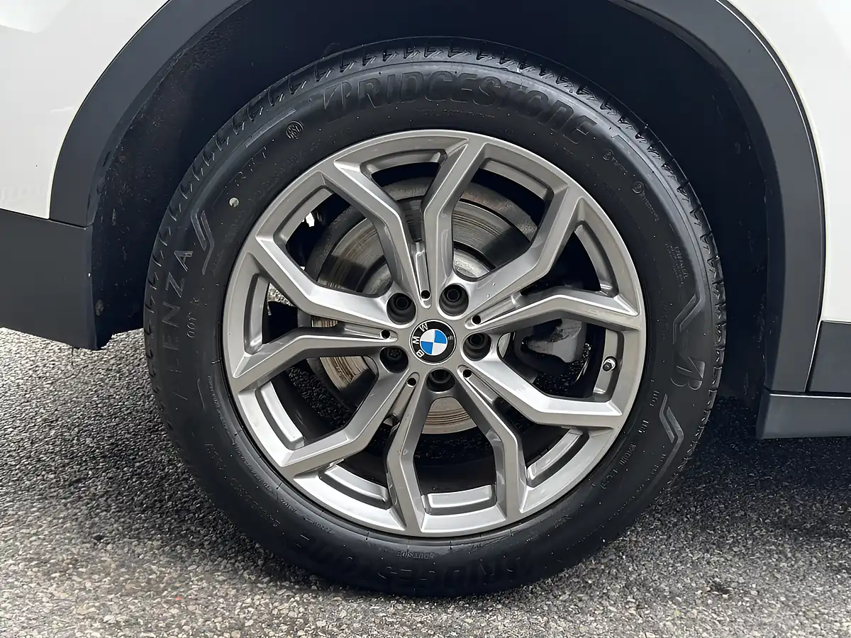 Used 2018 BMW X3 Xline White - Interior and Exterior details 12