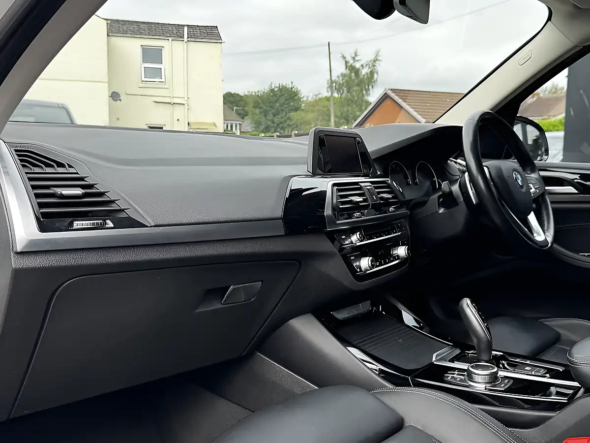 Used 2018 BMW X3 Xline White - Interior and Exterior details 19