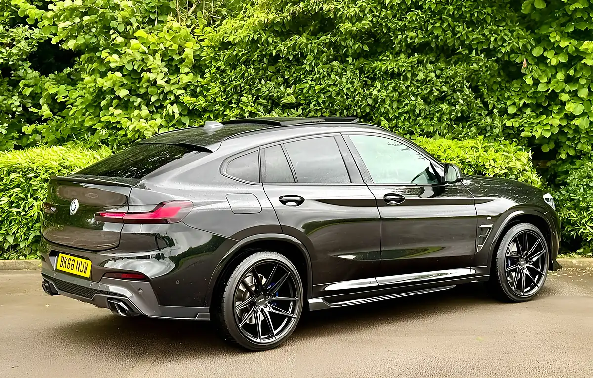 Used 2018 BMW X4 Black - Interior and Exterior details 4