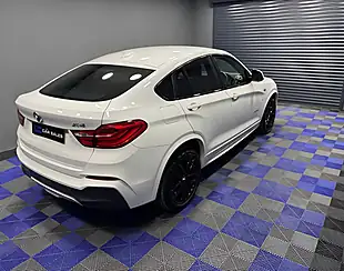 Used 2018 BMW X4 M Sport Alpine White - Interior and Exterior details 13