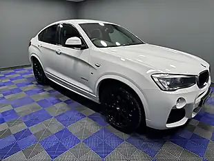 Used 2018 BMW X4 M Sport Alpine White - Interior and Exterior details 8