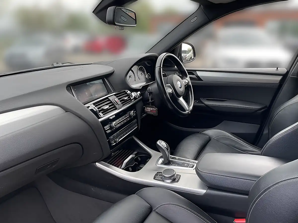 Used 2018 BMW X4 M Sport Black - Interior and Exterior details 13