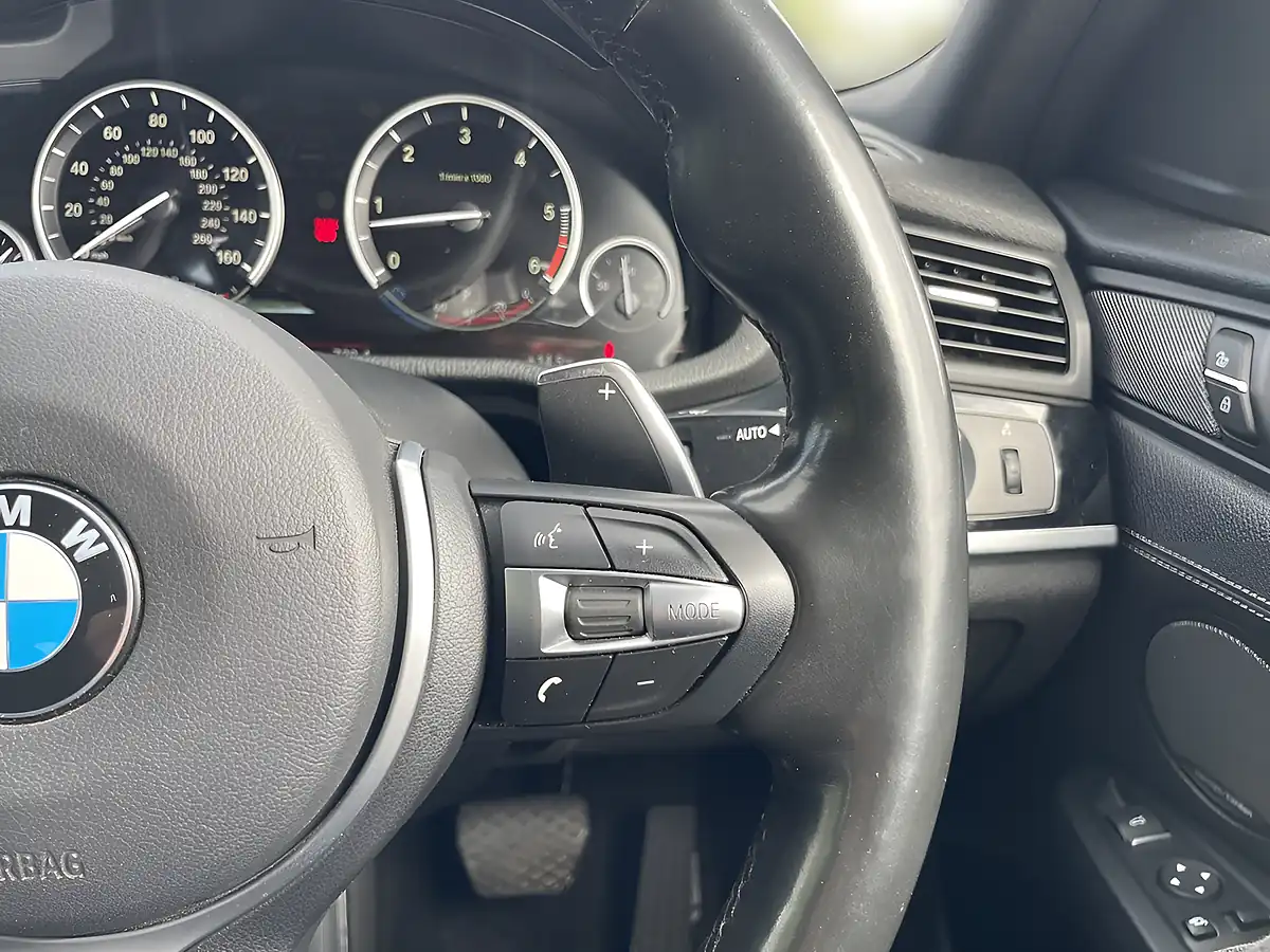 Used 2018 BMW X4 M Sport Black - Interior and Exterior details 16