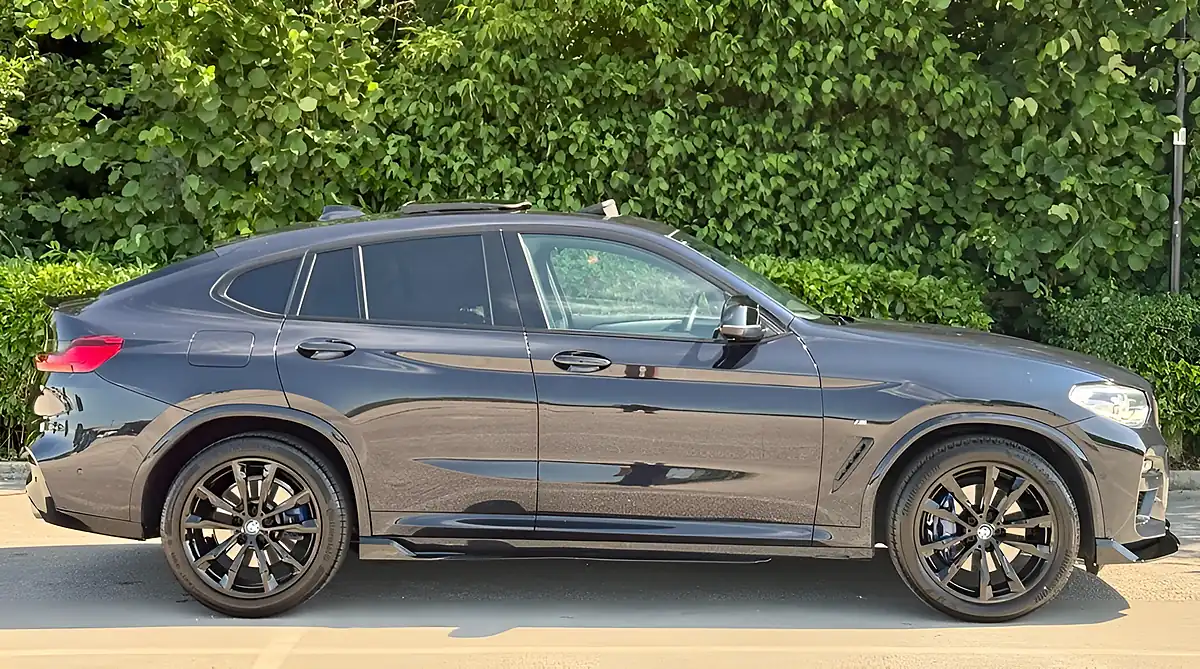 Used 2018 BMW X4 M Sport Black - Interior and Exterior details 10
