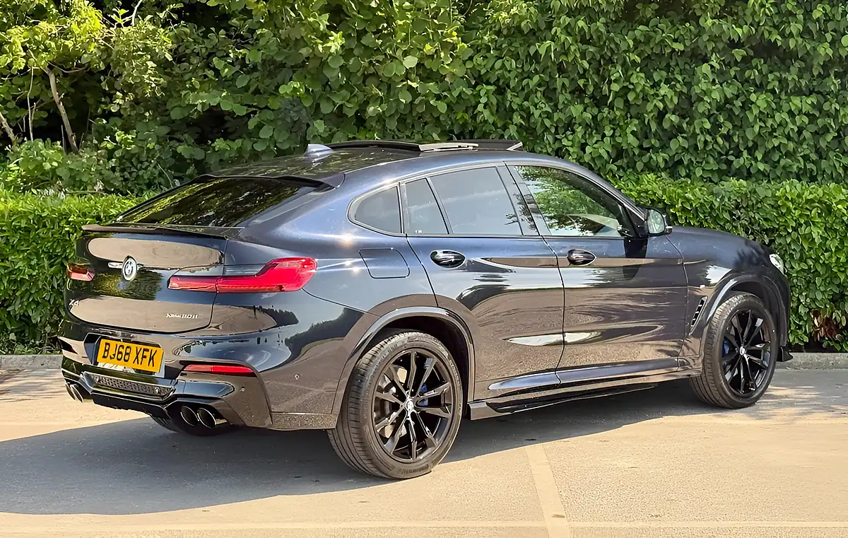 Used 2018 BMW X4 M Sport Black - Interior and Exterior details 4