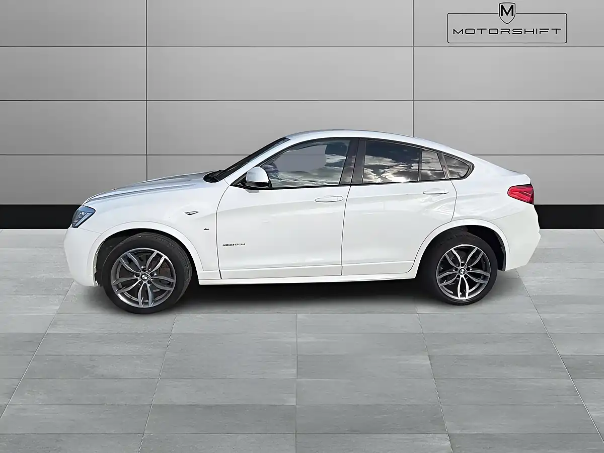 Used 2018 BMW X4 M Sport White - Interior and Exterior details 6