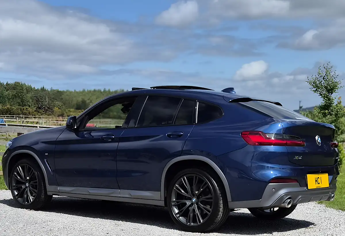 Used 2018 BMW X4 M Sport X Blue - Interior and Exterior details 2