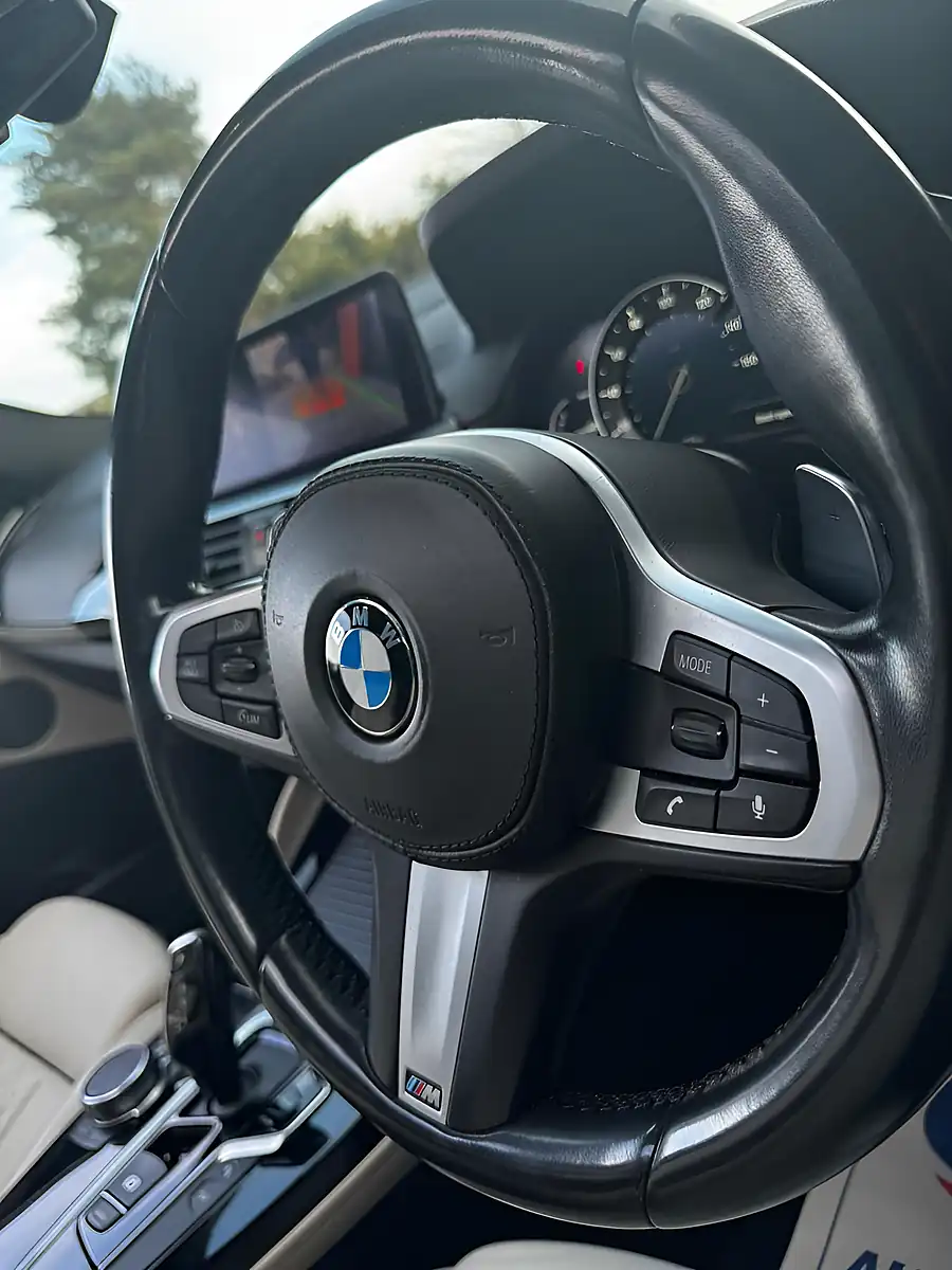 Used 2018 BMW X4 M Sport X Phytonic Blue - Interior and Exterior details 9