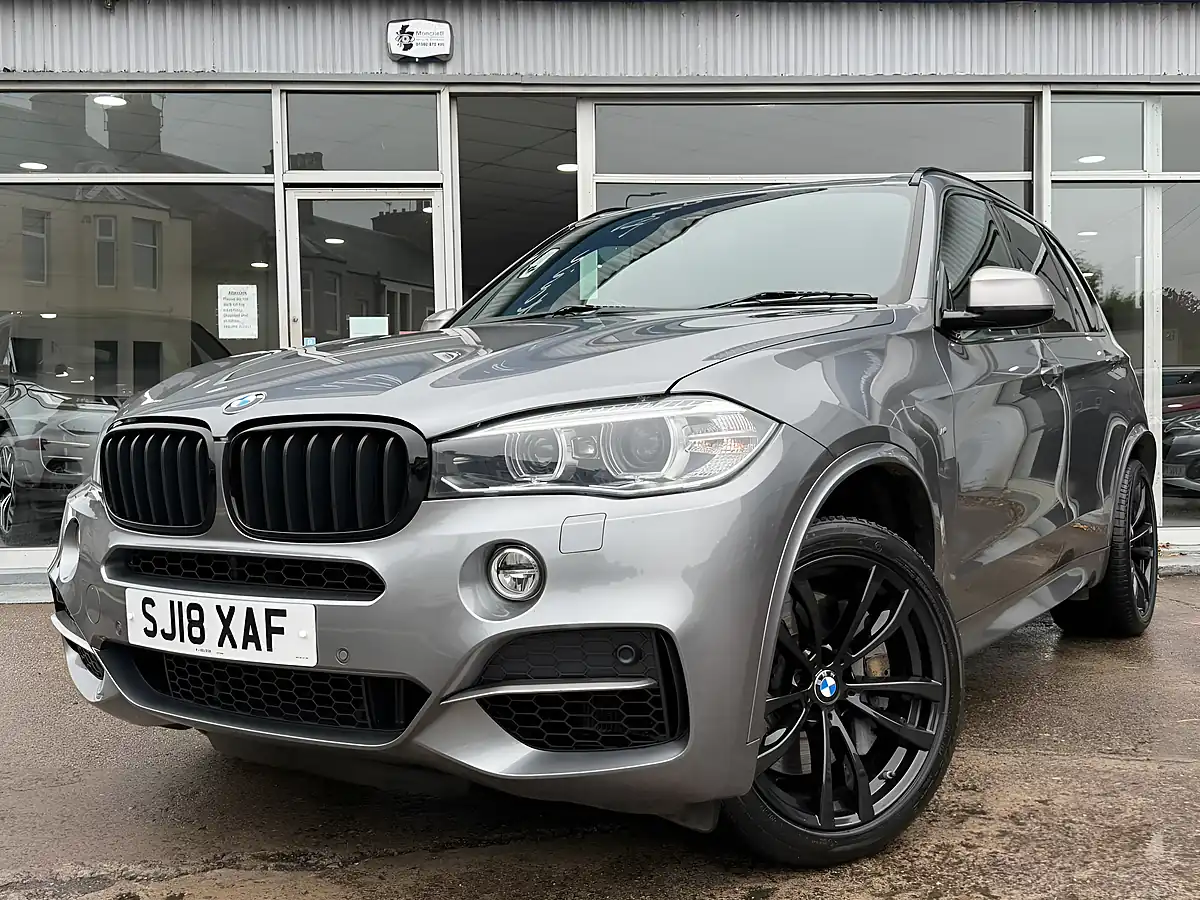 Used 2018 BMW X5 Grey - Front View