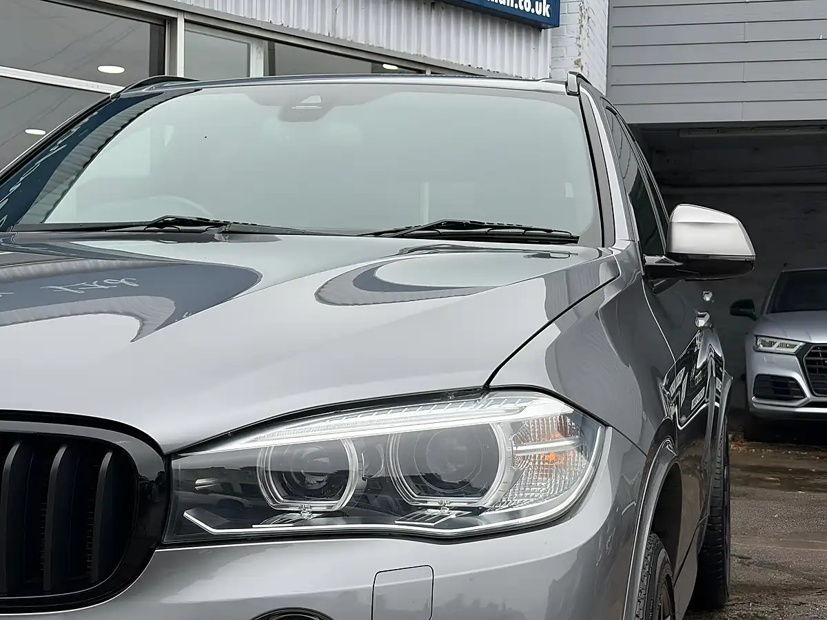 Used 2018 BMW X5 Grey - Interior and Exterior details 3