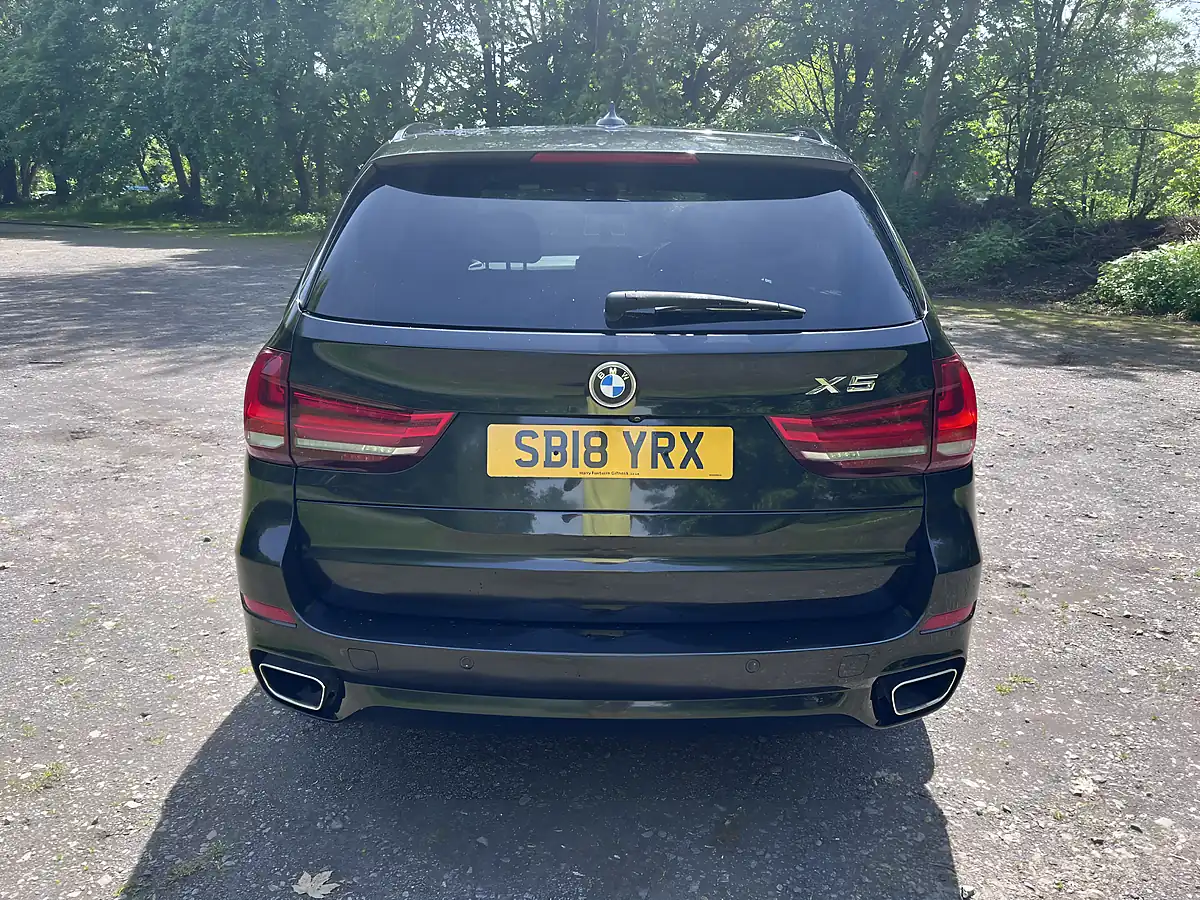 Used 2018 BMW X5 M Sport Black - Interior and Exterior details 4
