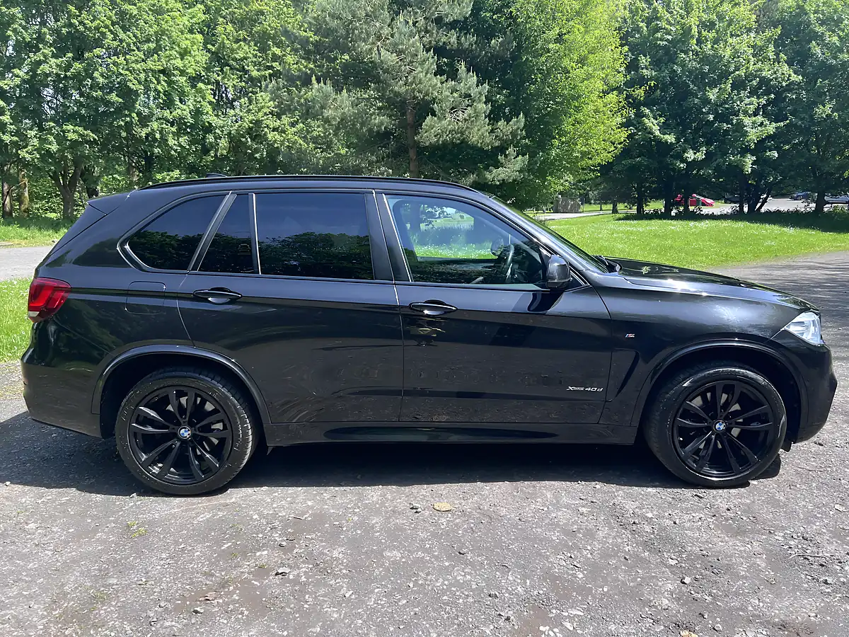 Used 2018 BMW X5 M Sport Black - Interior and Exterior details 6