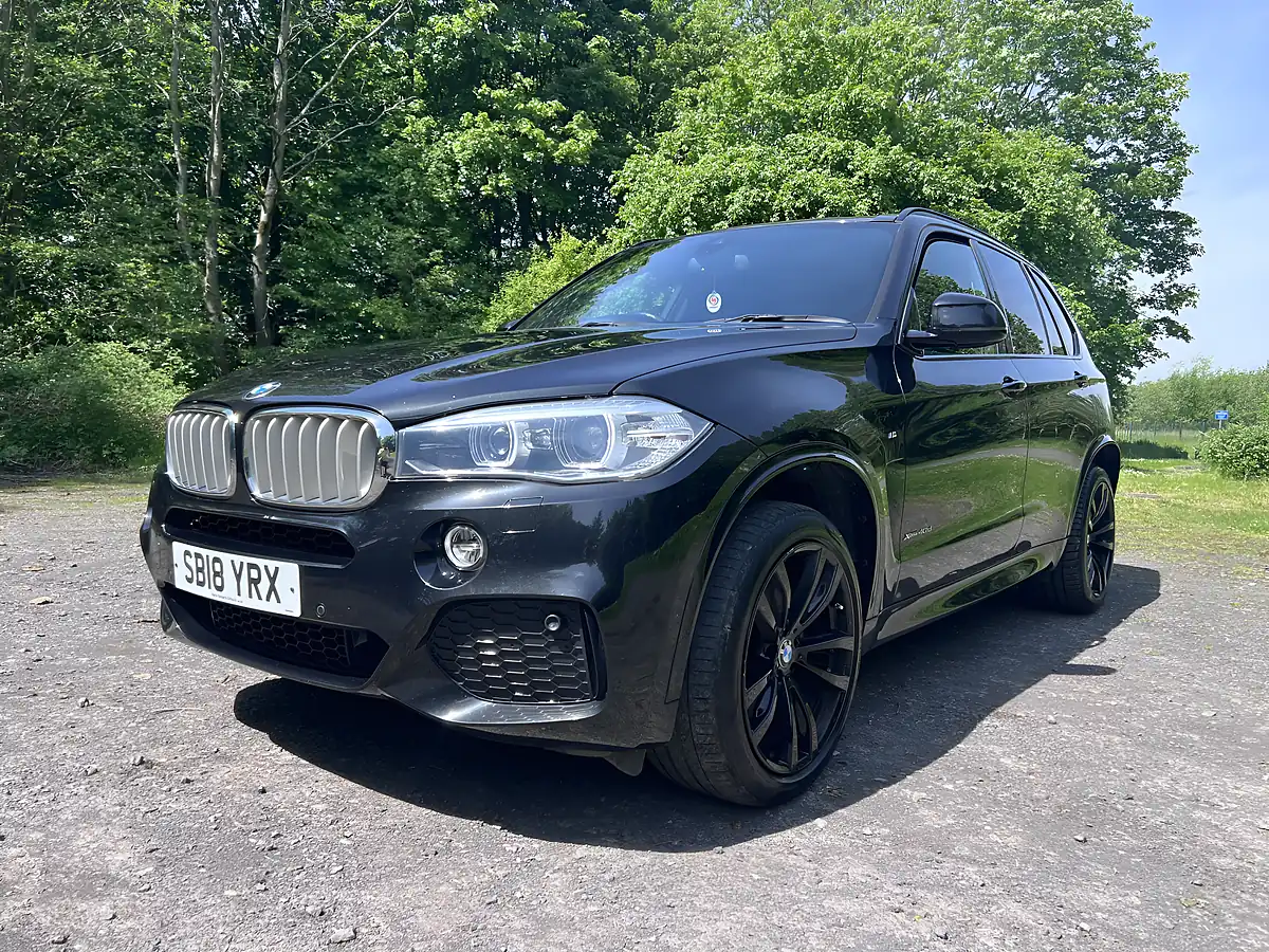 Used 2018 BMW X5 M Sport Black - Interior and Exterior details 9