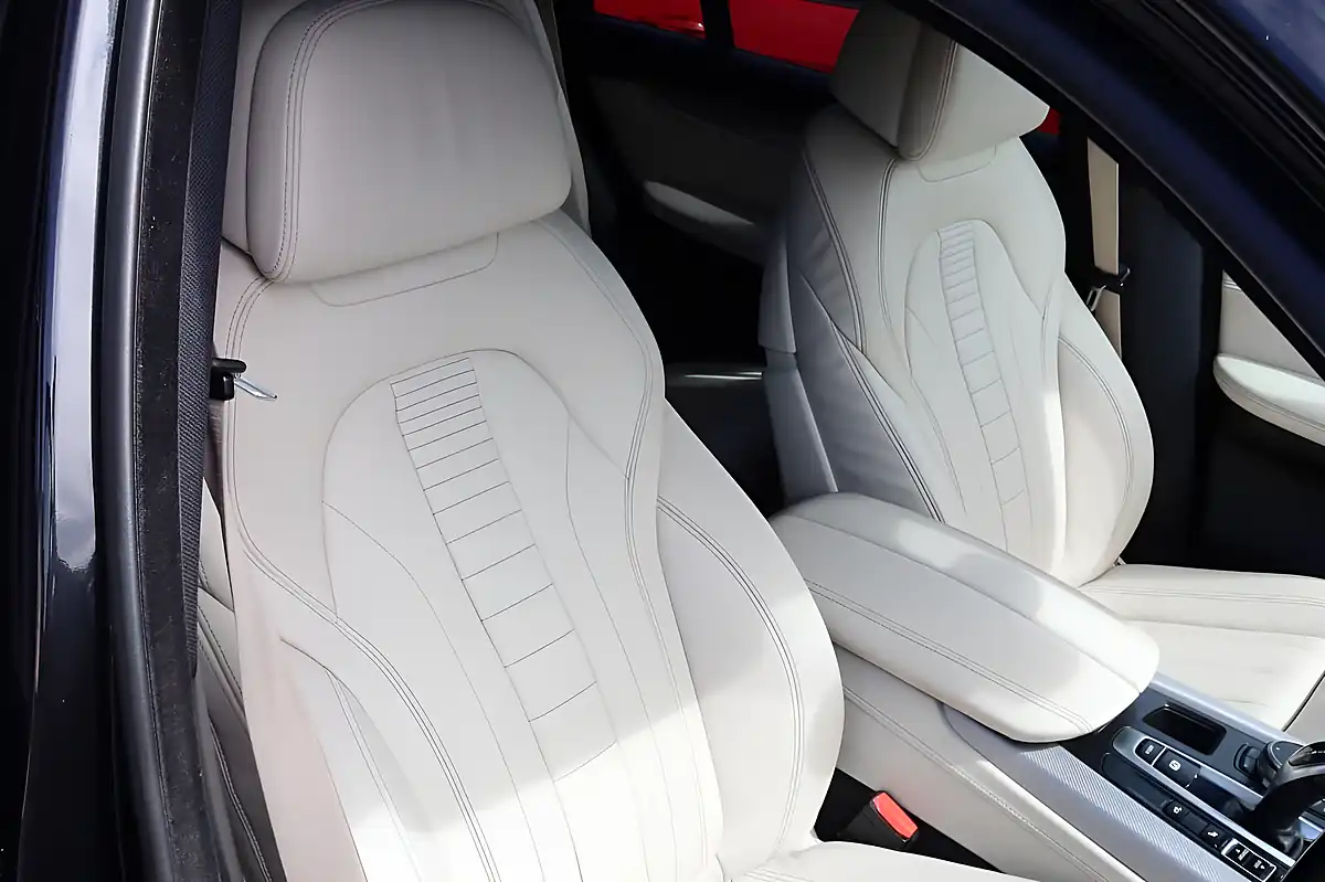 Used 2018 BMW X5 M Sport Black - Interior and Exterior details 16