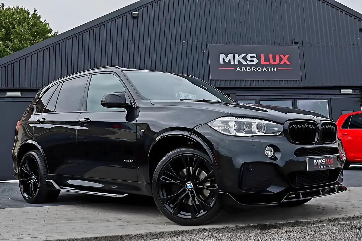 Used 2018 BMW X5 M Sport Black - Interior and Exterior details 2