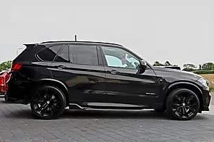 Used 2018 BMW X5 M Sport Black - Interior and Exterior details 5