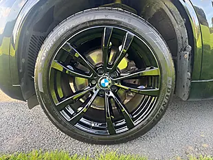 Used 2018 BMW X5 M Sport Black - Interior and Exterior details 10
