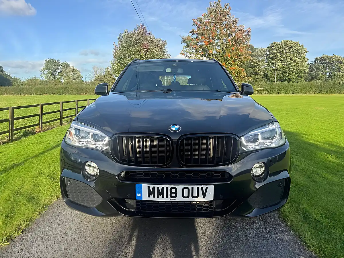 Used 2018 BMW X5 M Sport Black - Interior and Exterior details 9